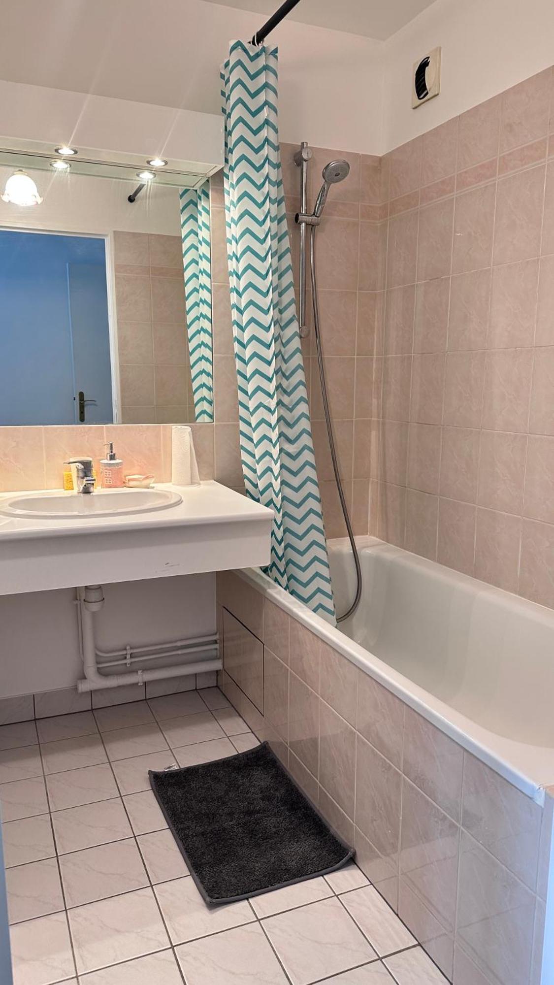 Cozy Near La Defense & Paris La Defense Arena * Courbevoie